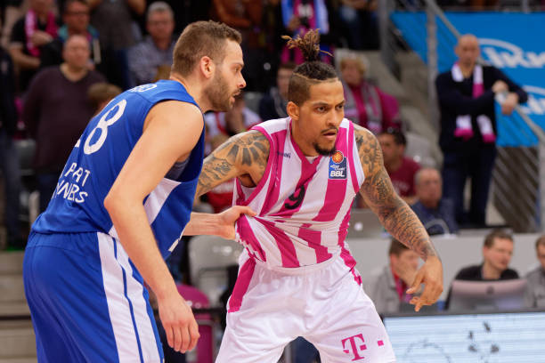 荷兰的稳健 荷兰的稳健